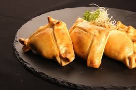 EMPANADAS ARTESANALES COCTEL